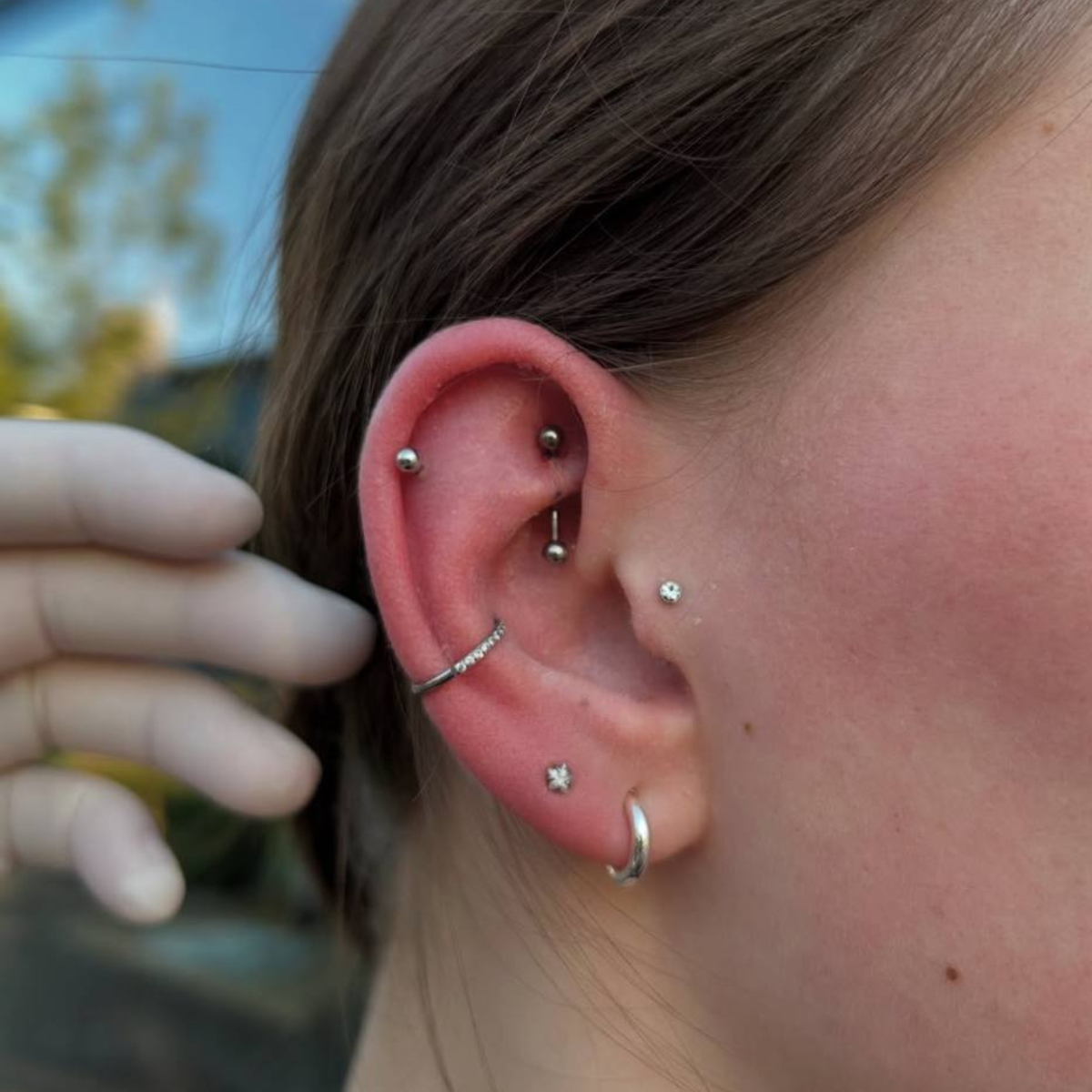 Piercing nosa wykonany w Tattoo Hut Grójec