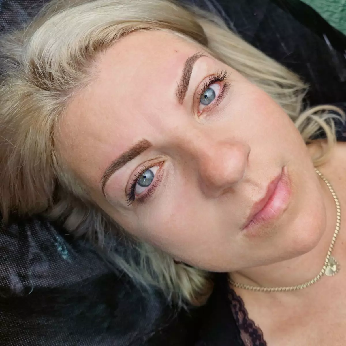 Kompleksowy makijaż permanentny - brwi i usta w Tattoo Hut Grójec