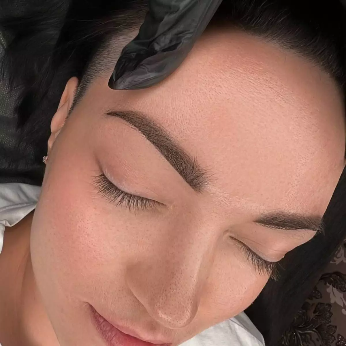 Eyeliner permanentny międzyrzęsowy - profesjonalny makijaż w Grójcu