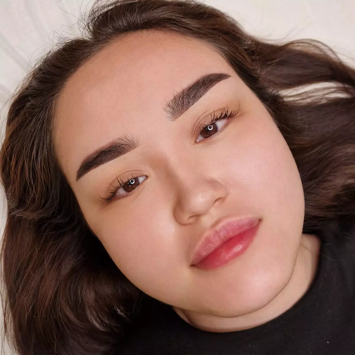 Ombre Brows wykonane przez Antoninę w Grójcu - gradient makijaż permanentny brwi